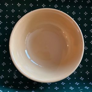 Longaberger Woven Tradition Butternut color Pottery  Soup/Salad/Cereal Bowl